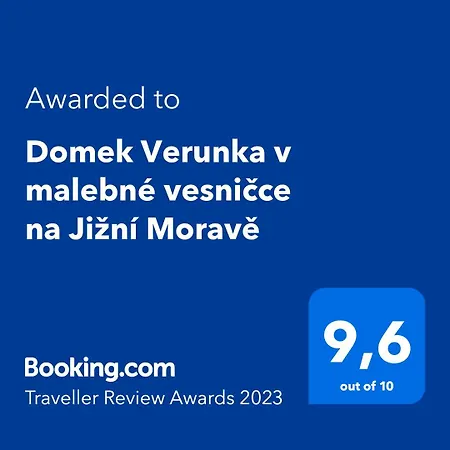 Verunka V Malebne Vesnicce Na Jizni Morave *